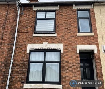 1 bedroom in a house share to rent - Photo 2