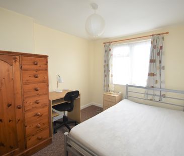 5 bedroom terraced house to rent - Photo 4