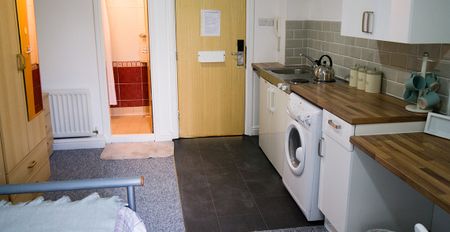 Flat 70, Samara Plaza, LS2 9DU, Leeds - Photo 5