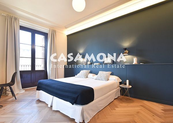 Stylish Apartment in Barceloneta with Views of Port Vell (PALAU)