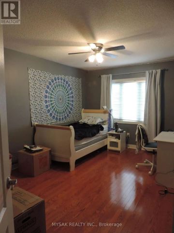 1016 CAVEN STREET - Photo 5