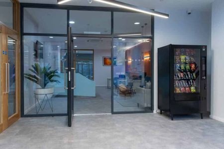 Gold Studio - Photo 2