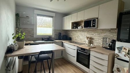 Appartement T3 avec terrasse et jardin arborés - Résidence Hémicycle - Photo 5