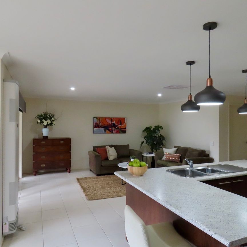 30 Billson Place, Glenroy NSW 2640 - House For Rent | Domain - Photo 1