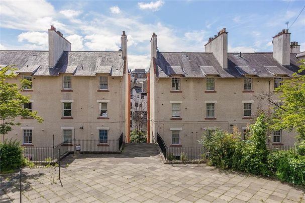 Tron Square, Old Town, Edinburgh, EH1 - Photo 1