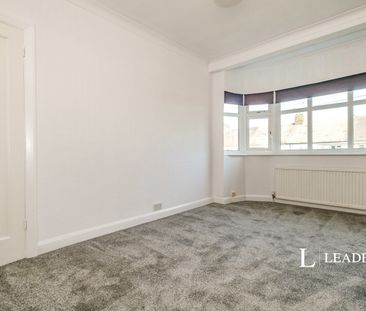 3 bedroom house to rent Cranleigh Road, Worthing, BN14 - Photo 4