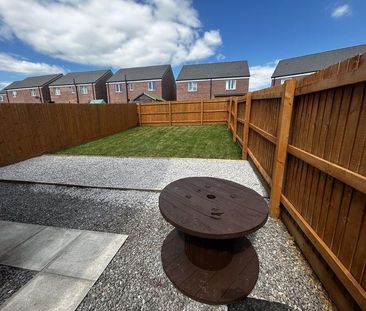 2 bedroom semi-detached house to rent - Photo 1