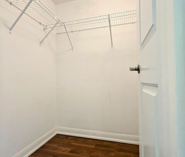 For Lease - 17 Anndale Drive Unit# 810, Toronto, Ontario - Photo 4