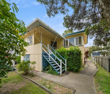 9 Probyn Street, Corinda QLD 4075 - House For Rent | Domain - Photo 1