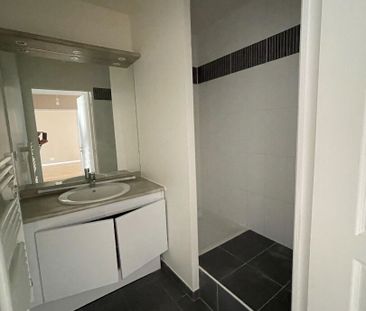 Location Appartement 2 pièces 50m² - Photo 6