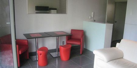 Appartement te huur in Antwerpen voor € 1.000 met 1 slaapkamer - Photo 2