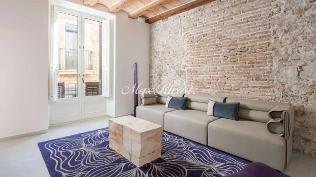 Dúplex de alquiler en N/a, Barri Gòtic - Photo 1