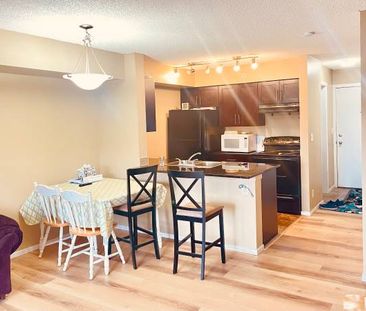 2 bedroom 1 bathroom condo , Underground heated Parking - Photo 3