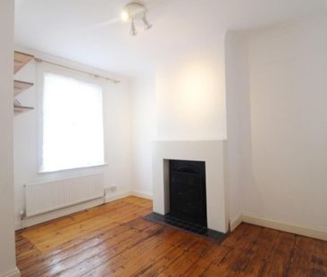 3 bedroom terraced house to rent - Photo 6