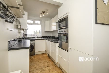Flat to rent - Rye Hill Park, Peckham, SE15 - Photo 5