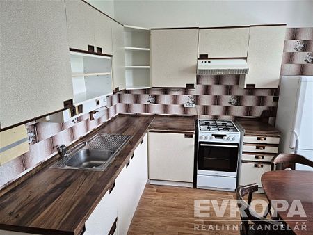 Pronájem bytu 3+1 78 m² - Fotografie 3