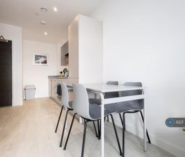 Studio to rent - Photo 4