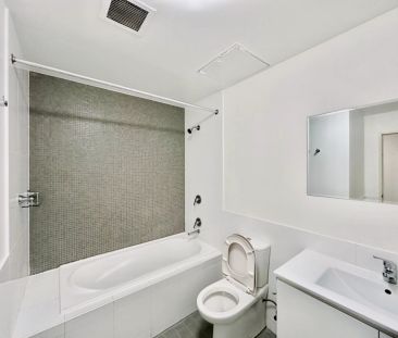 32 Barker St(05522), Sydney - Photo 6