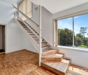 Large family home in great location! - Photo 2