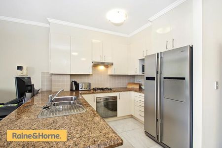 139/2 Dolphin Close, Chiswick NSW 2046 - Apartment For Rent | Domain - Photo 4