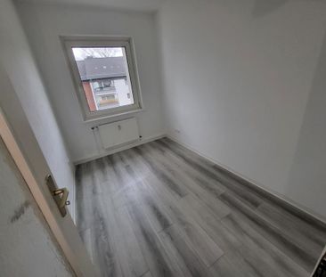 SEMMELHAACK: 3,5 Zimmer-Whg. mit Balkon am Stöckener Wald - Photo 3