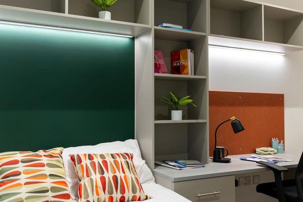 Studio to rent - Photo 1
