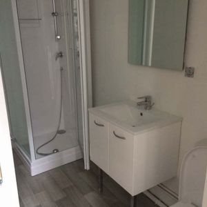 Location Appartement 1 pièce 28m² ROUEN 76000 - Photo 2