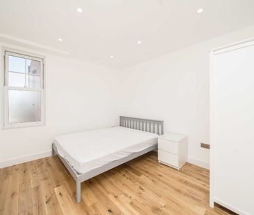 Kingsley Road, Haydon's Road, SW19, London - Photo 3