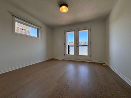 For Lease - 327 Stony Hill Boulevard, Markham, Ontario - Photo 5