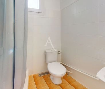 Location Appartement 1 pièce 37m² - Photo 3