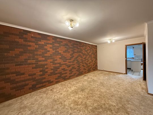2/16 Herald Street, Cheltenham - Photo 1