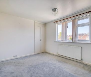 2 bedroom semi-detached house to rent - Photo 2