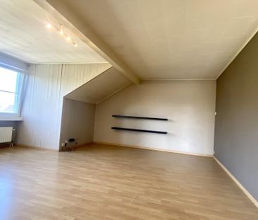 Ruim één slaapkamer appartement nabij het centrum van Kuurne. - Photo 1