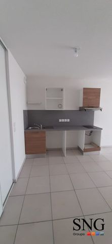 T2 AVEC BALCON ET PARKING - Photo 2