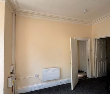 1 Bed Flat, Noel Street, NG7 - Photo 4