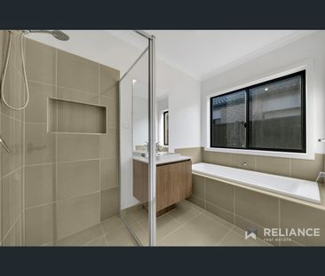 88 Voyager Boulevard, Tarneit, Vic 3029 - Photo 1
