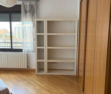 Piso de alquiler en C. de Antonio Gades, Ensanche de Vallecas - La ... - Photo 5