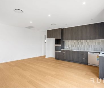 Elevated Living – Modern One-Bedroom in the Heart of Whitlam - Photo 4
