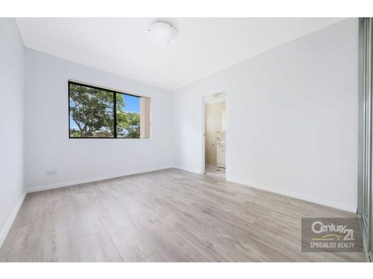 Spacious&comma; Tranquil Apartment in Bexley - Photo 1