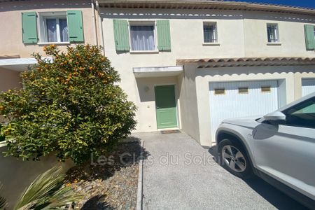 Location Maison 4 pièces 86m² CUERS 83390 - Photo 2