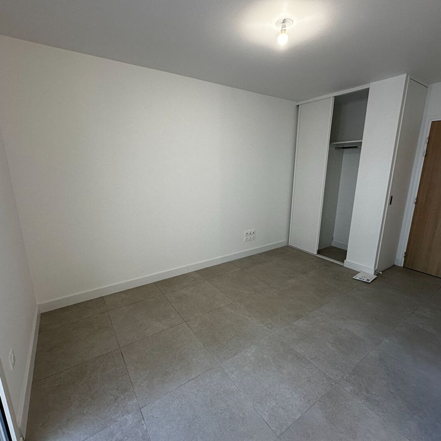 Location Appartement 1 pièce 21m² - Photo 1