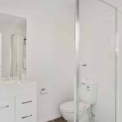 Rent at Reynolds - Photo 4