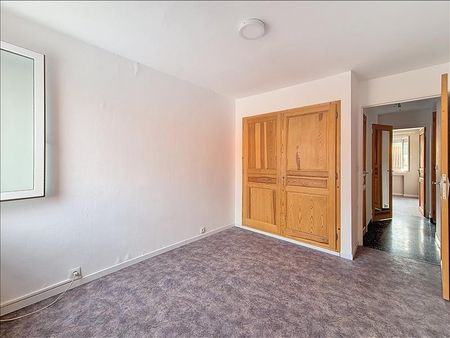 4 pièces - 78 m² - 3ème étage - Colocation non autorisée - Photo 4