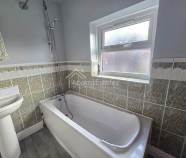 Price £850 pcm - Available Now - Unfurnished - Photo 3