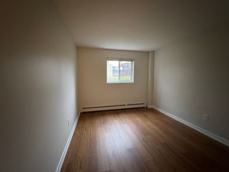 For Lease - 100 Rockwood Avenue Unit# 101, St. Catharines, Ontario - Photo 3