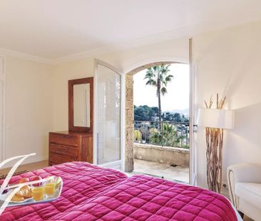 Maison à louer Mougins, Cote d'Azur, France9 000 EUR / Mois - Photo 5