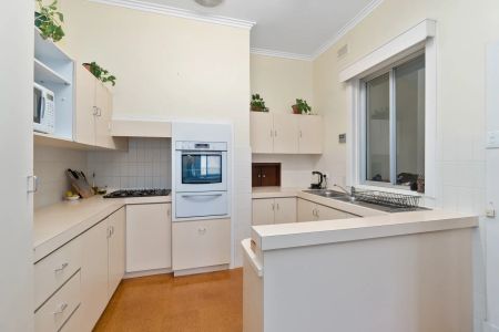 Subiaco on your doorstep. - Photo 3