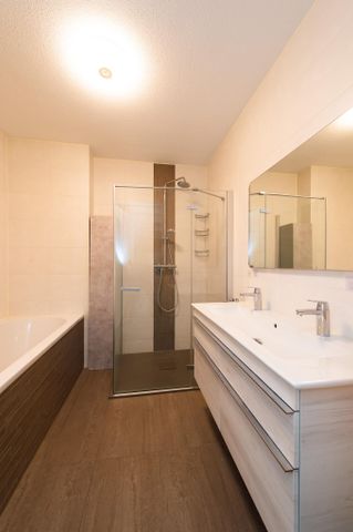 Te huur: Huis Nouchka Fontijnpad in Schiedam - Photo 2