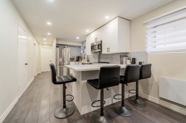 Condo for rent, Montréal (Saint-Laurent) - Photo 1