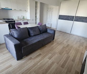 Va propun spre inchiriere un apartament modern cu 2 camere - Photo 1